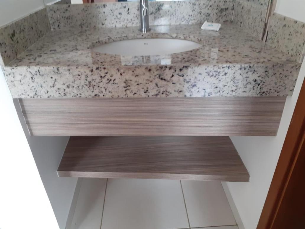 Prive Riviera Park Hotel Caldas Novas - Lindo Apartamento Inteiro Para 4 Pessoas Kültér fotó